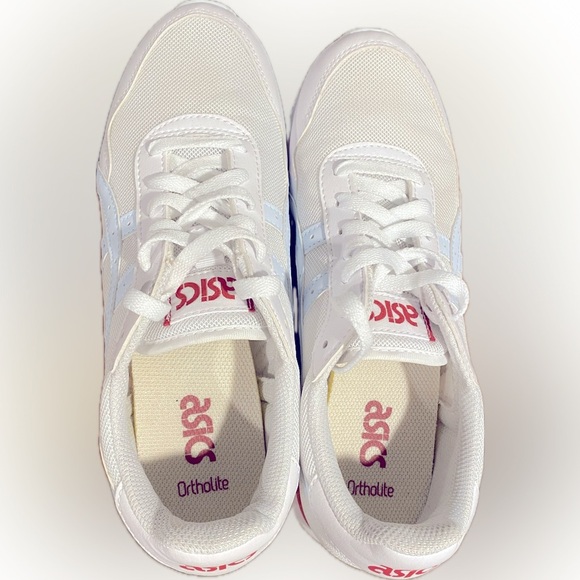 ASICS Tiger Runner White and Light Blue Sneakers - Picture 6 of 8